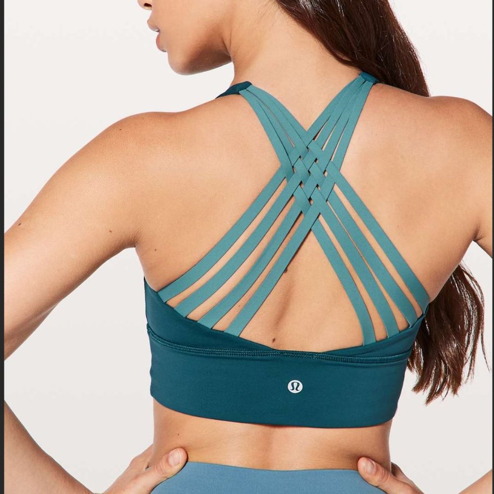 Lululemon Free to Be Moved Bra